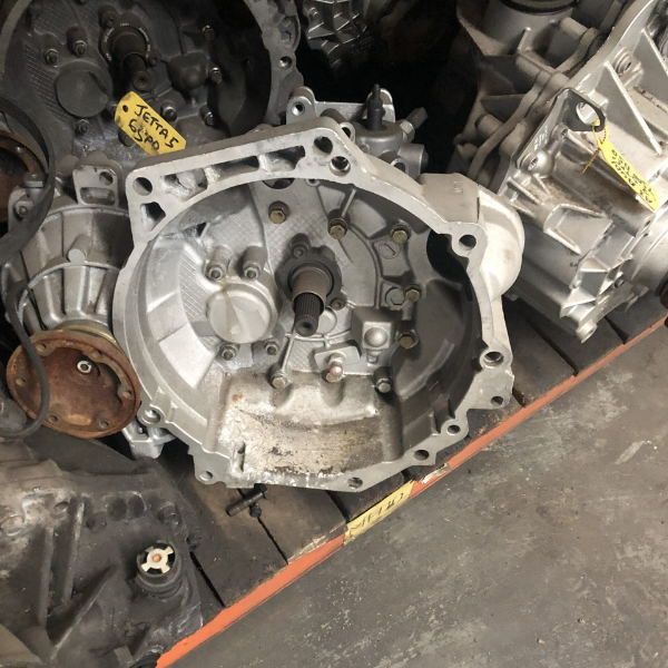 VW-JETTA-5-6SPEED-MANUAL-GEARBOX VW Jetta 5 6spd manual gearbox for sale - Image 1